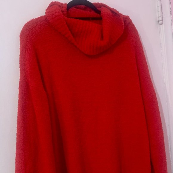 Red Tunic - Picture 1 of 1